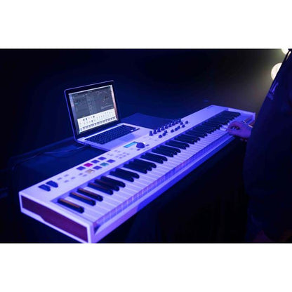 KeyLab Essential 88 by Arturia | MIDI keyboard, 88 Keys, Light-Weight Master Controller