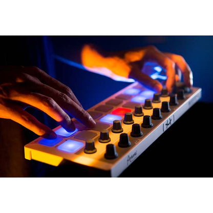 Arturia BeatStep | MIDI & CV controller with 16 step sequencer, presets, pads & encoders, with included software