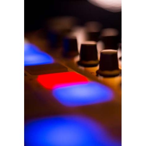 Arturia BeatStep | MIDI & CV controller with 16 step sequencer, presets, pads & encoders, with included software