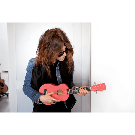 EKO Primo Soprano Ukulele Beginner Pack | Pink | Including Accessories