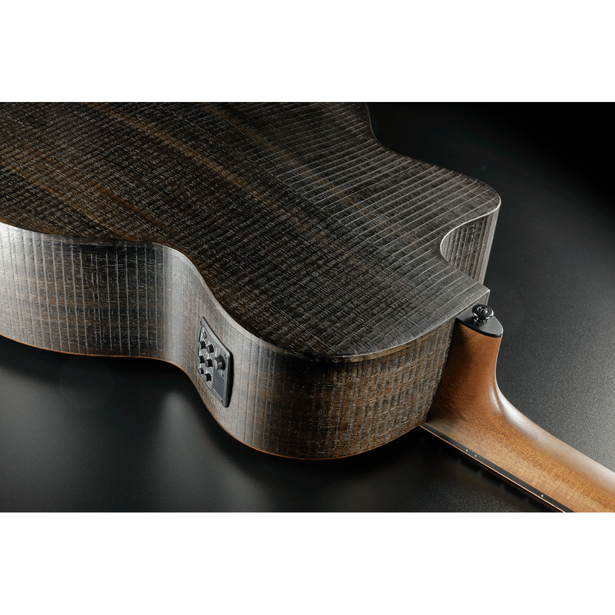 Lâg Sauvage-JCE Jumbo Cutaway Electro Acoustic Guitar | Includes Case and Cable | GLA SAUVAGE-JCE