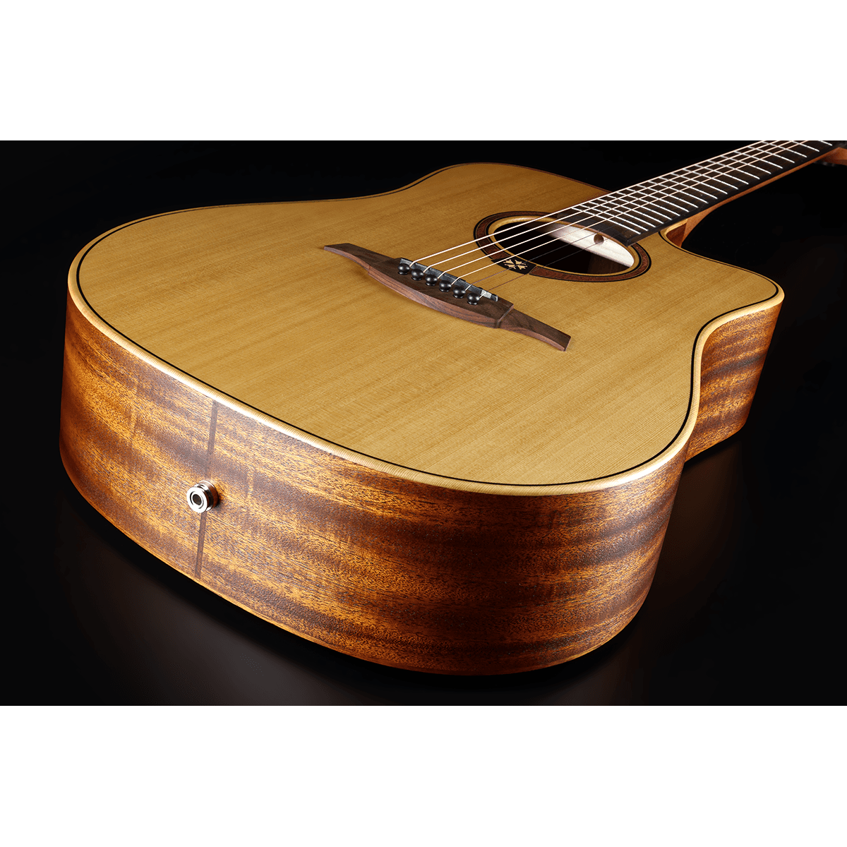 Steel Strings Electro Acoustic Guitar Tramontane by Lâg | T170DCE
