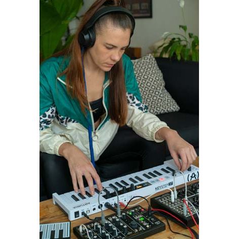 Arturia KeyStep 37 | 37-note controller, with included software