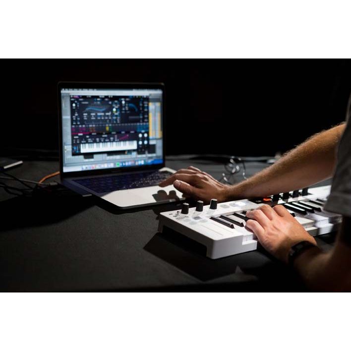 Arturia KeyStep 37 | 37-note controller, with included software