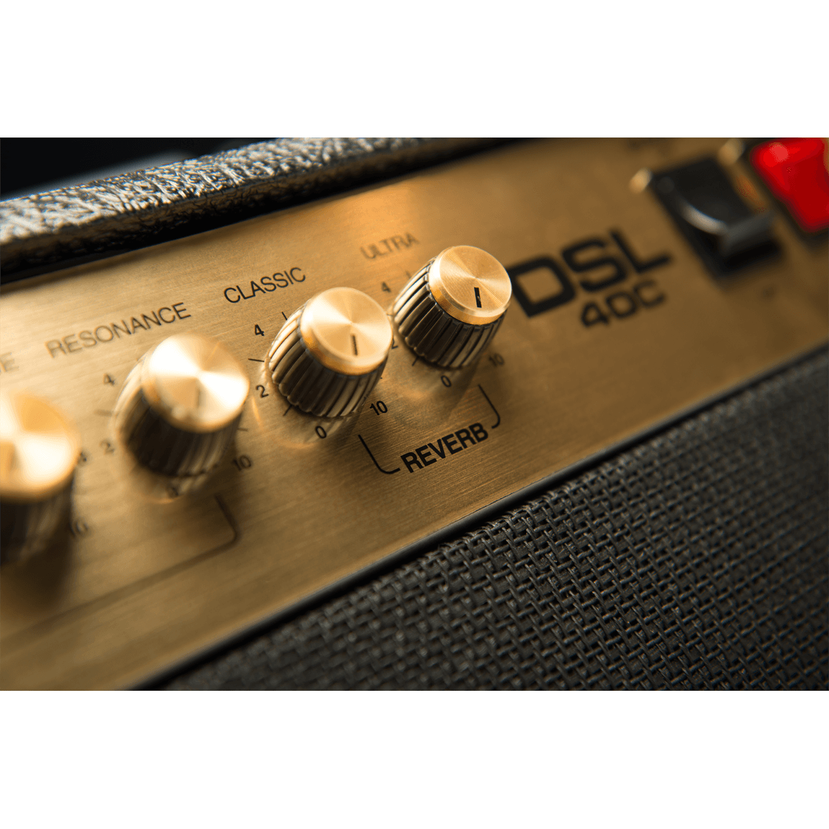 Marshall DSL40 Combo Valve Guitar Amp | Dual Channel 40W | Footswitch Included