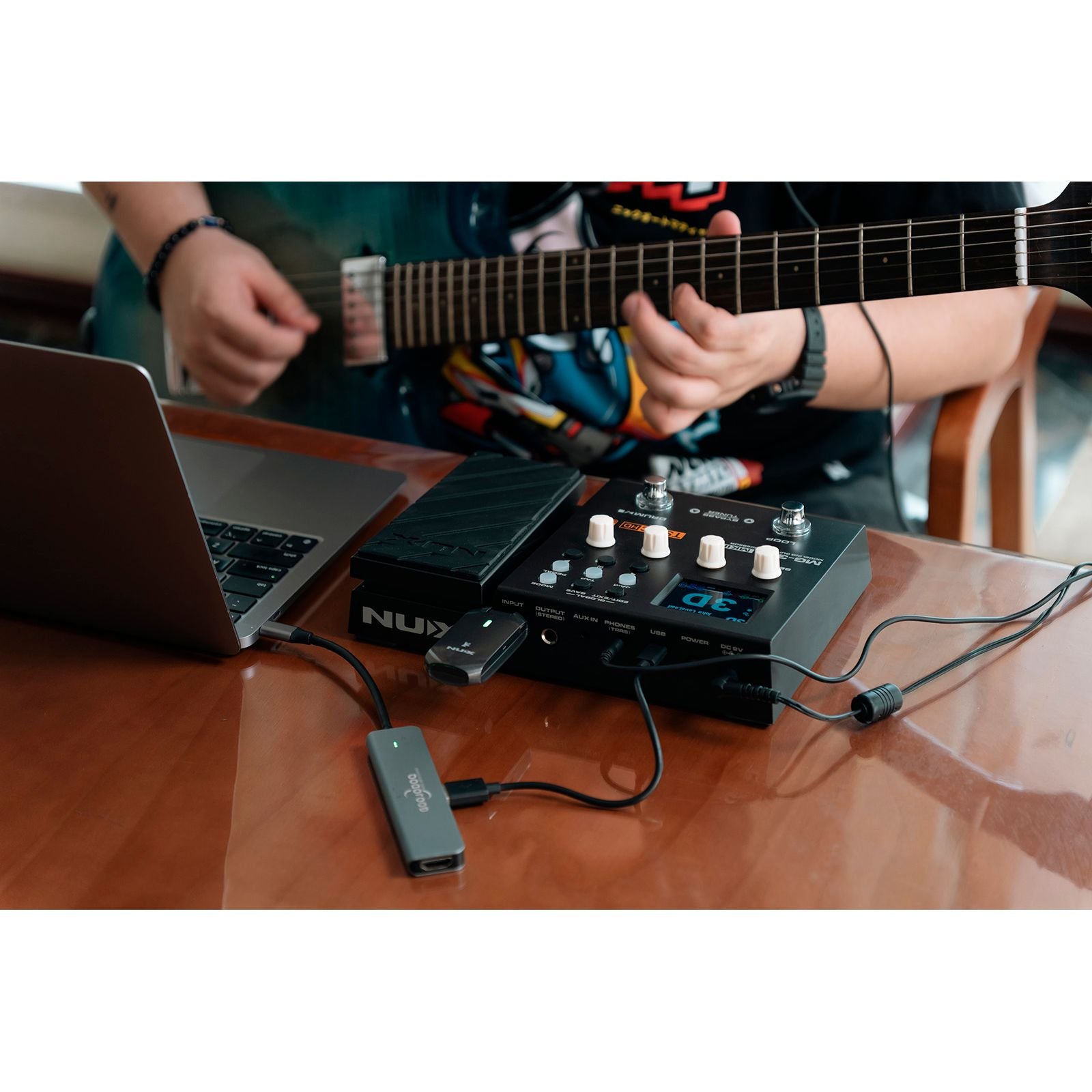 NUX MG300 MK2 Guitar Multi-Effects Processor | Suitable for Bass Guitar