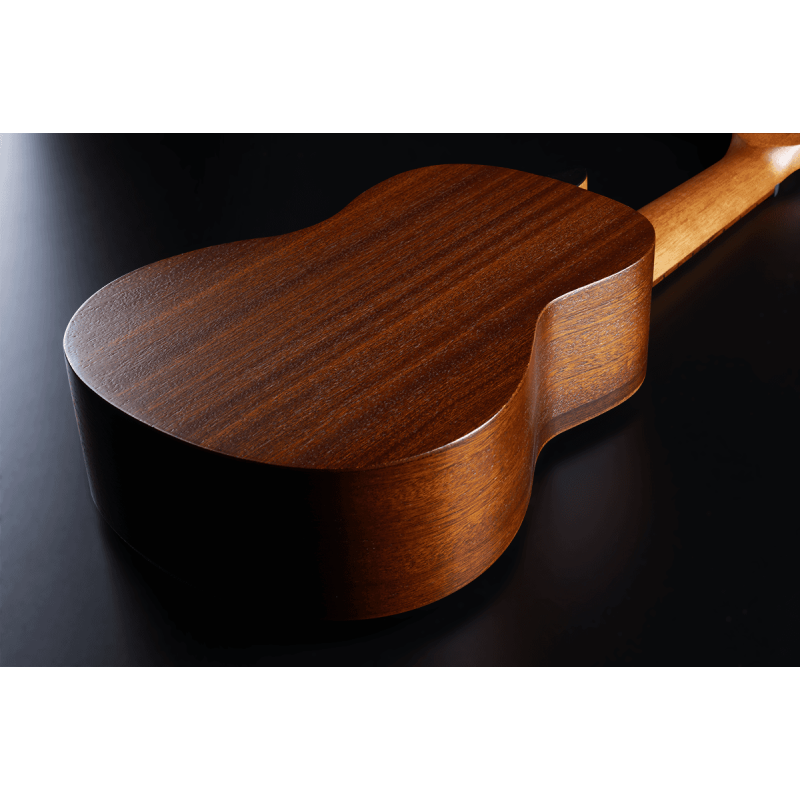 LÂG | Concert Ukulele | Slim Arch Back | GLU TKU110C