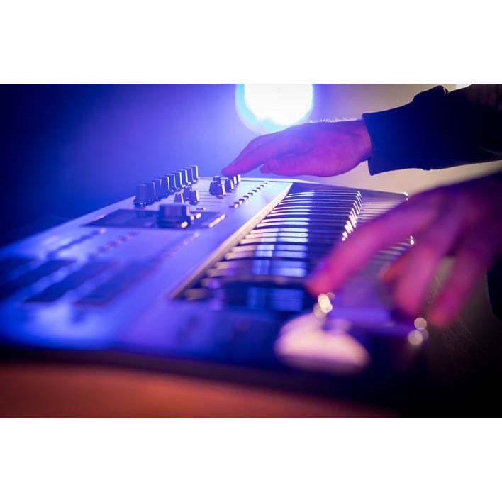 Arturia KeyLab MkII 49 | MIDI controller, 49 luxurious keys, Included software, Black